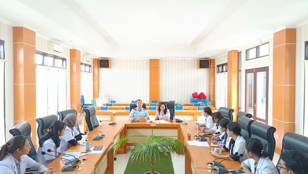 BKK Kelas I Kupang Gelar Bimbingan Kepaniteraan Klinik bagi Dokter Muda FKKH Undana