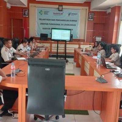 Rapat Evaluasi Kinerja Anggaran Triwulan III KKP Kelas II Kupang